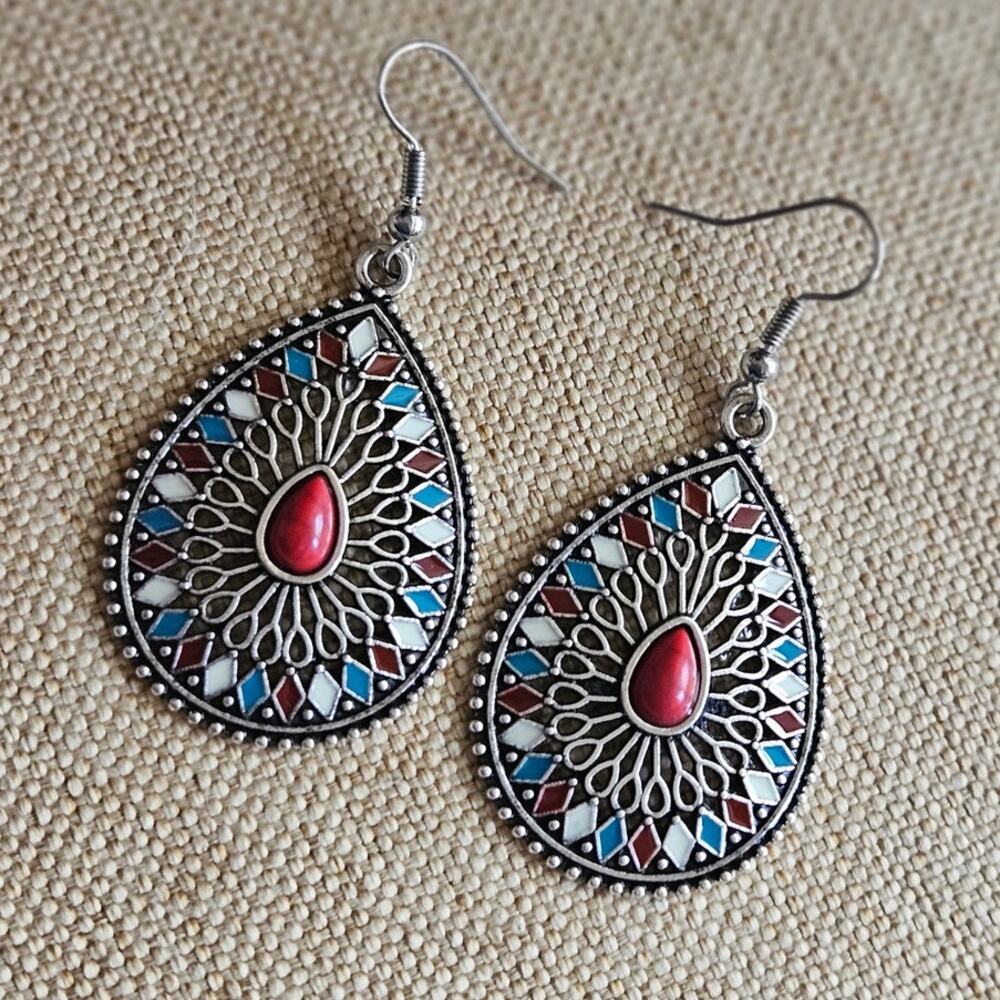 Boutique Southwestern Boho Mosaic Style Earrings ~ Indie Casual Western Artisan